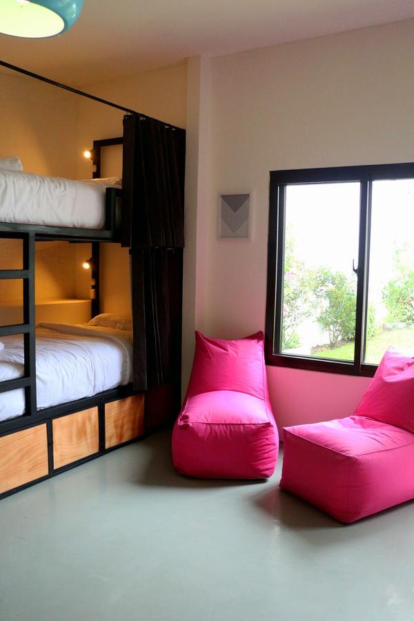 Bed 14-Bed Mixed Dormitory Room