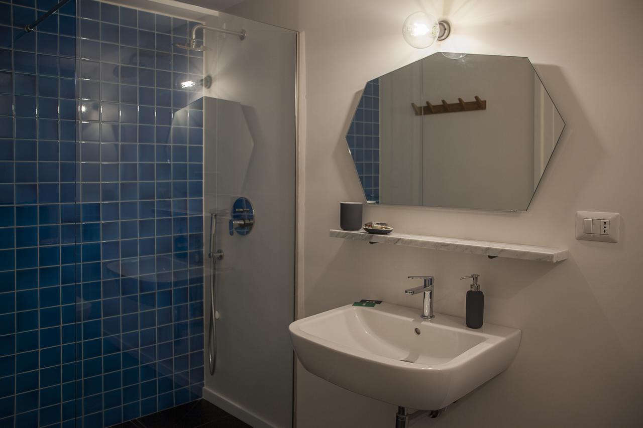 Deluxe Queen Suite