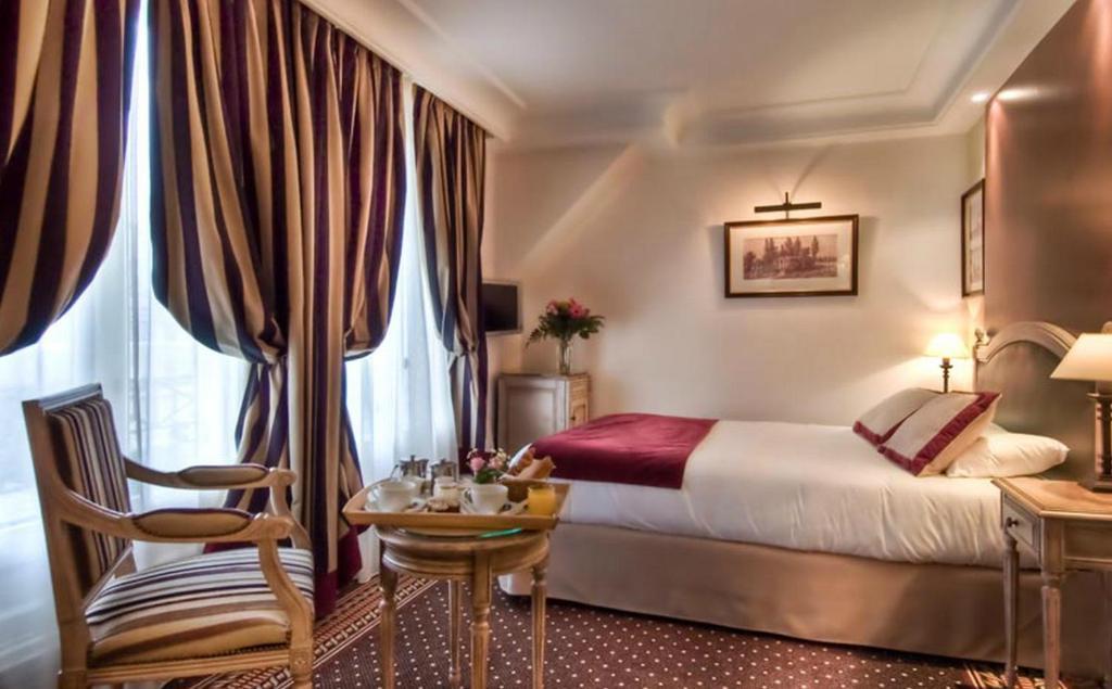 Superior Queen Room