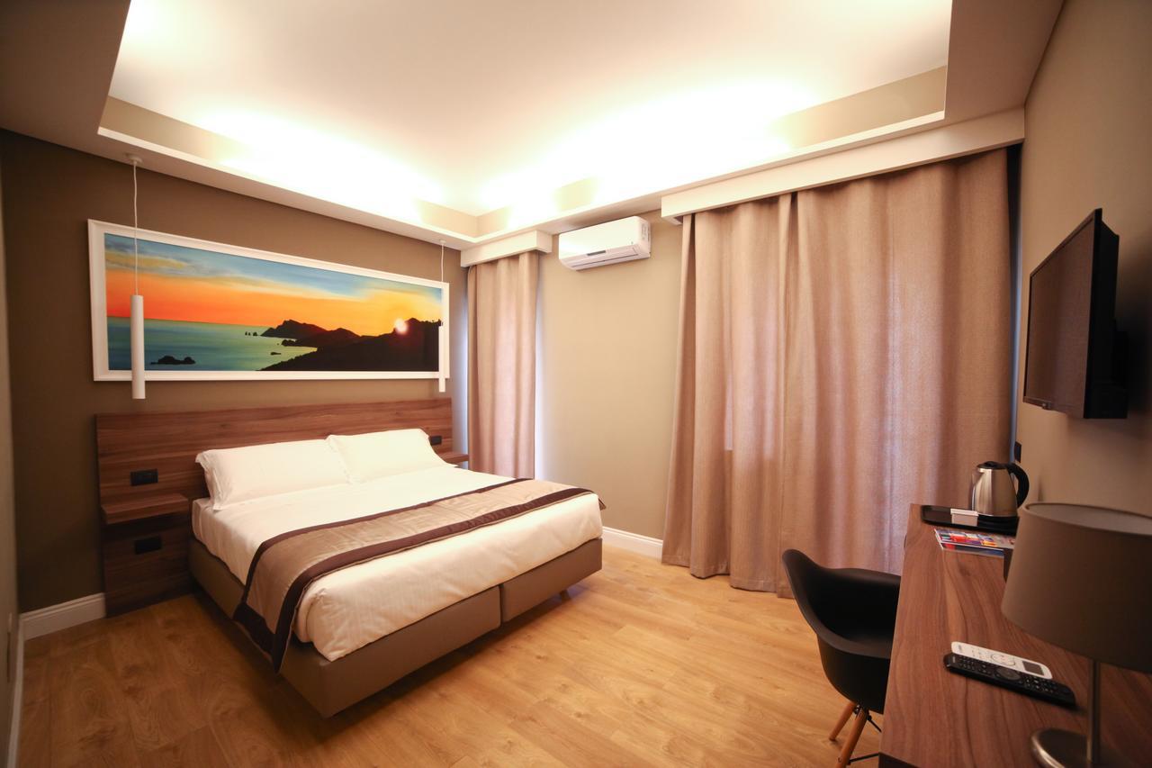 Deluxe Double or Twin Room Balcony
