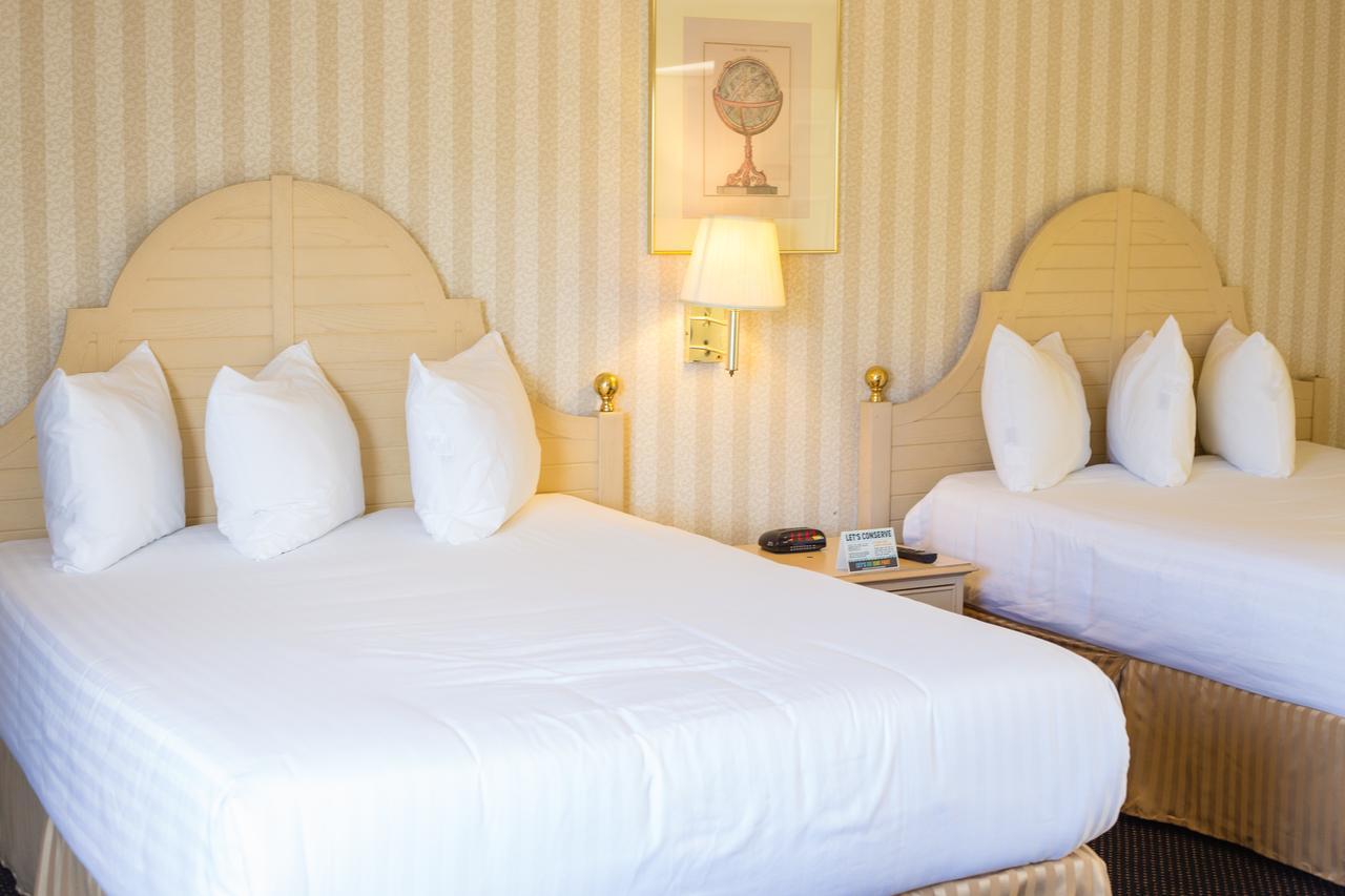 One-Bedroom Suite Non-Smoking
