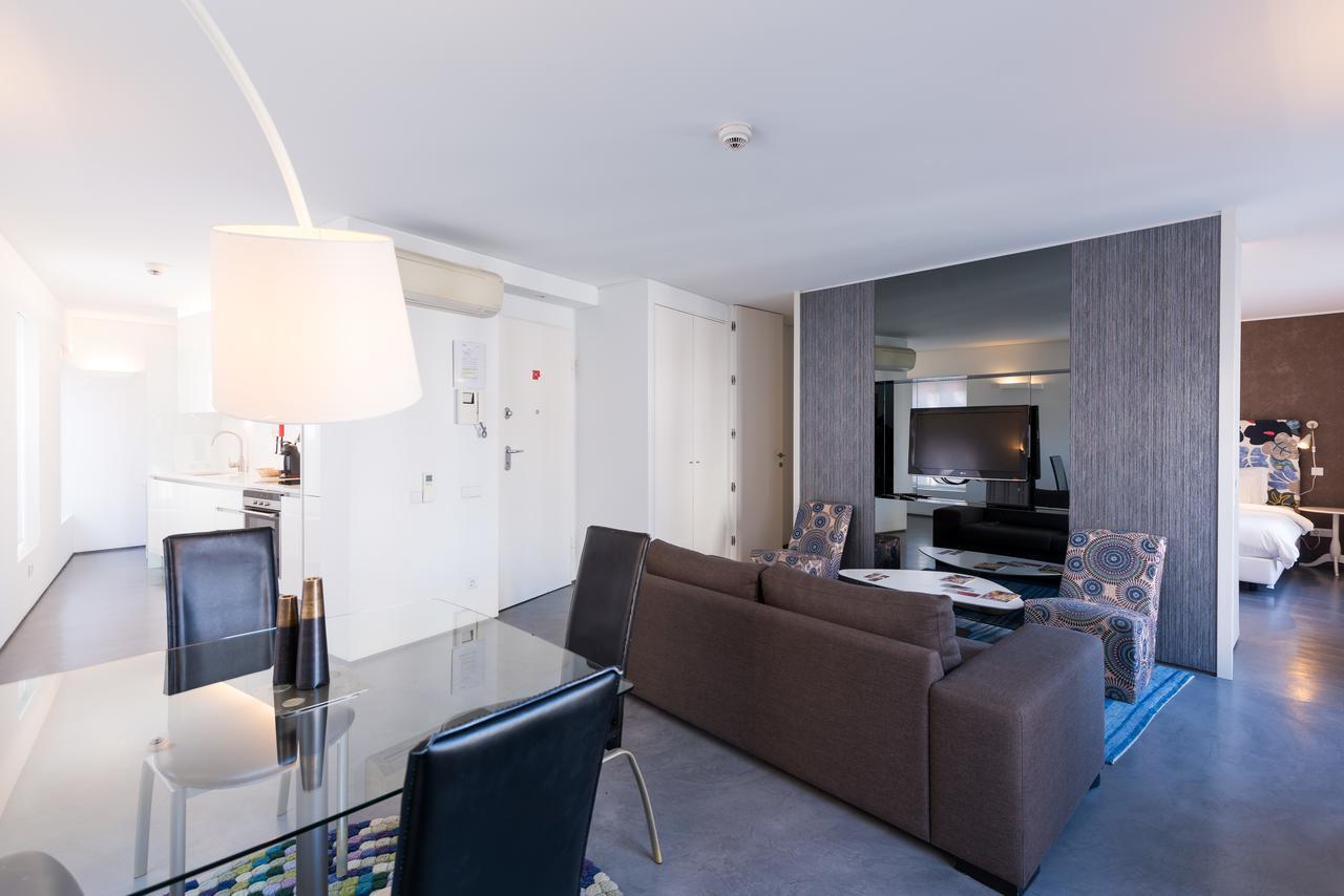 Executive One-Bedroom Apartment
