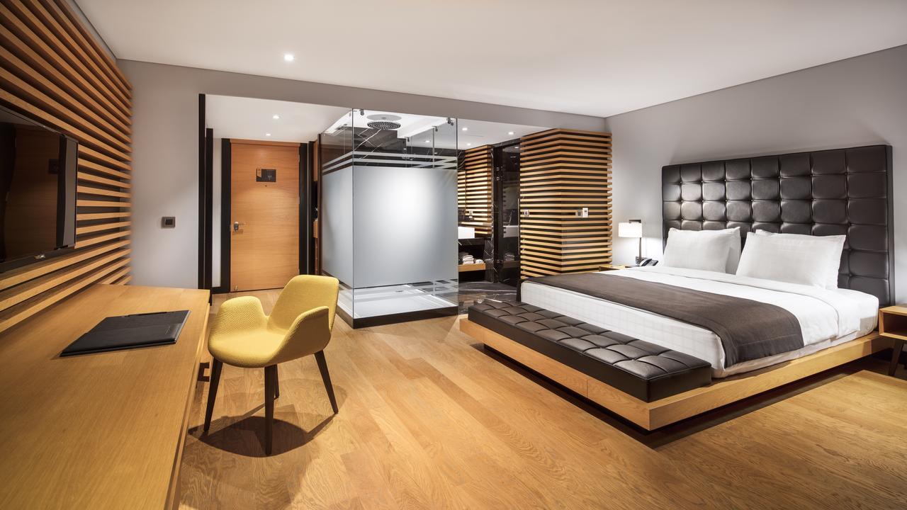 Superior Room with Sea View