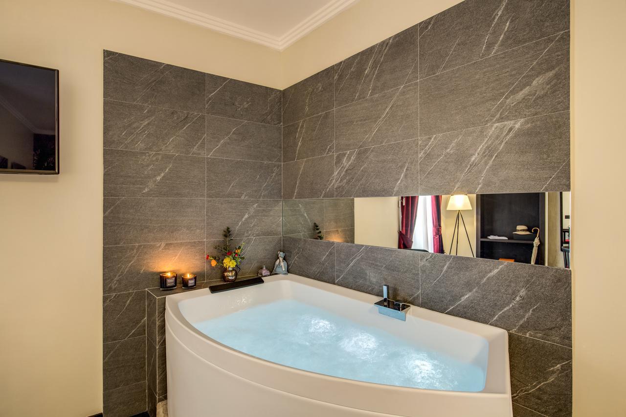 Double Room Spa Bath