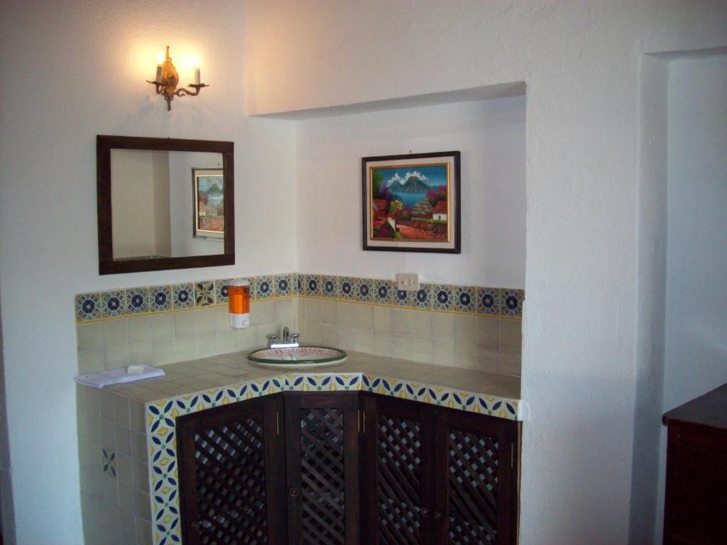Triple Room Bathroom