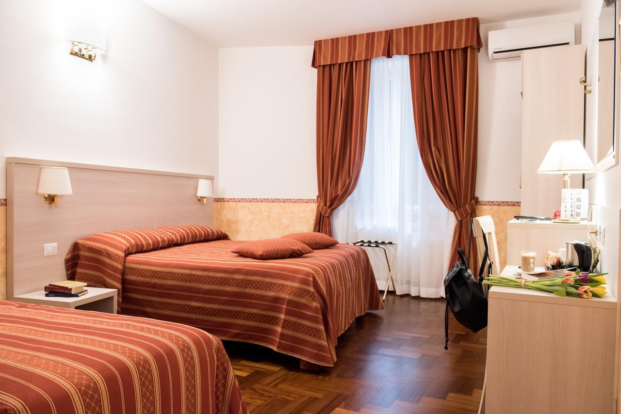 Classic Triple Room