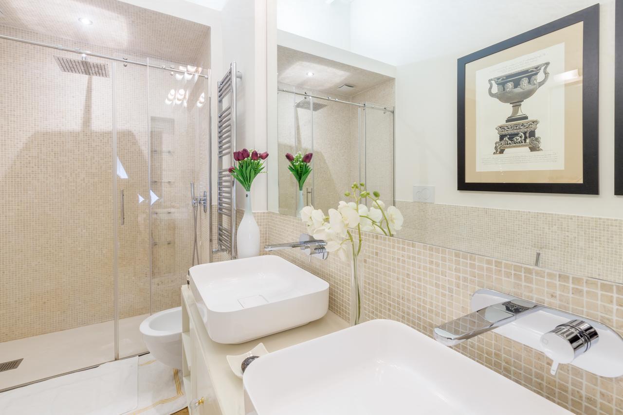 King Room Spa Bath