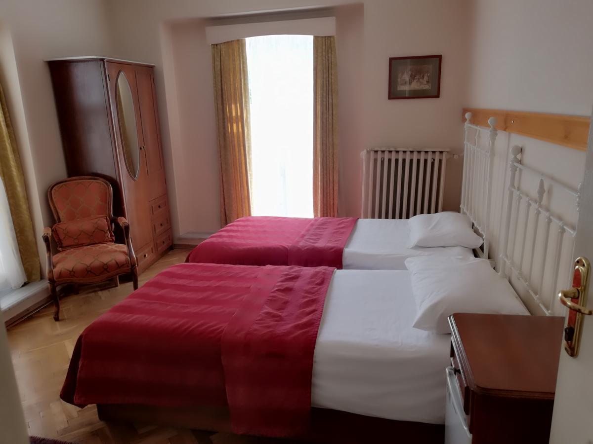 Budget Single Room