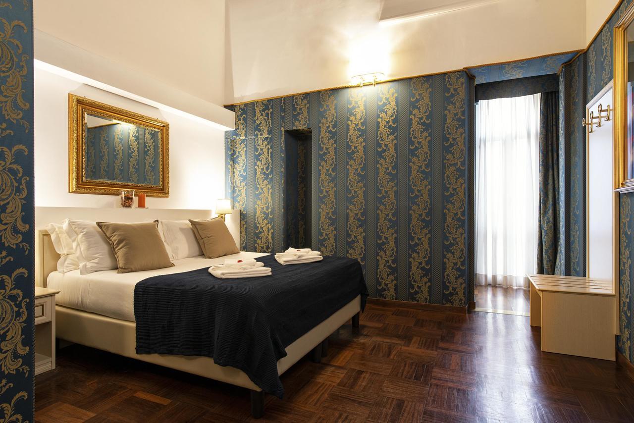Double or Twin Room Private Bathroom