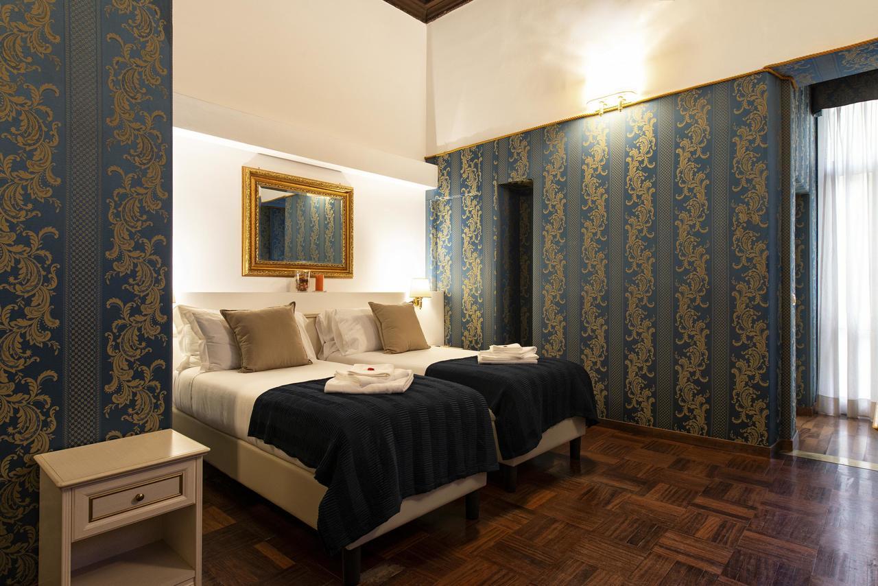 Double or Twin Room Private Bathroom