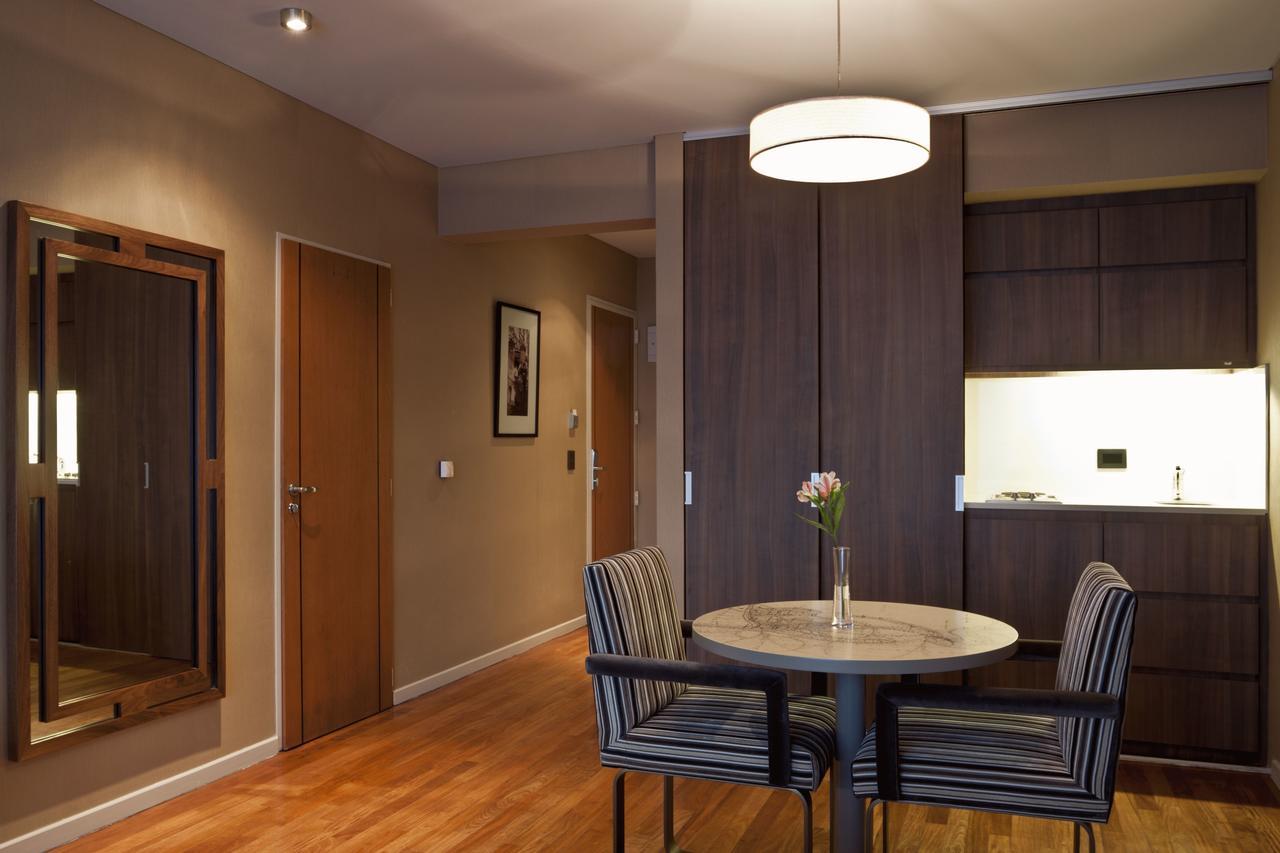 Deluxe Double or Twin Room City View