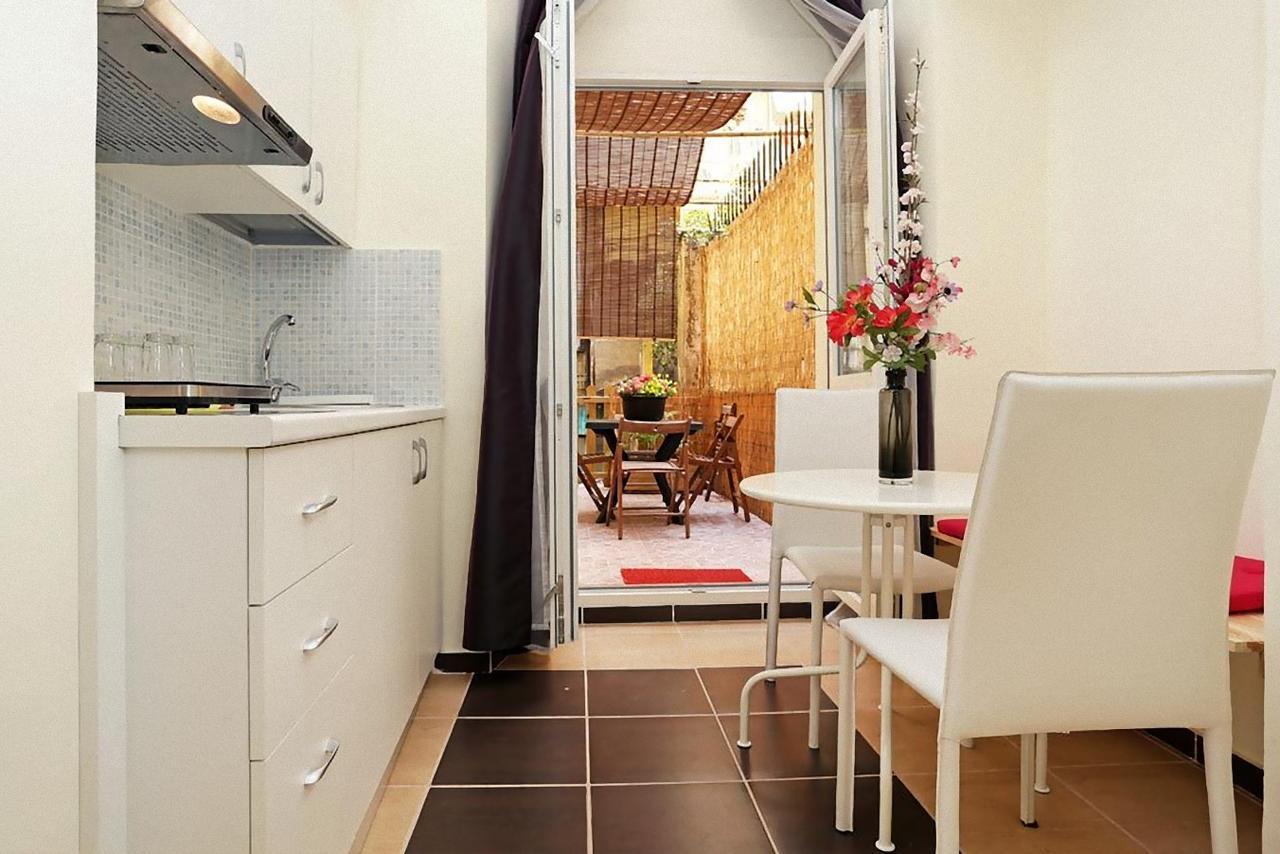 Family Room Terrace