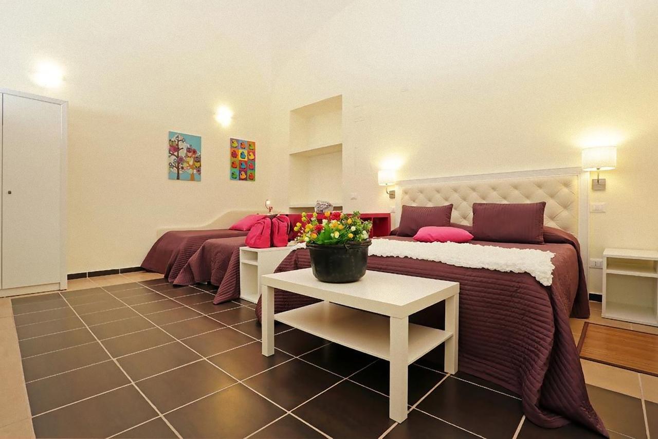 Family Room Terrace