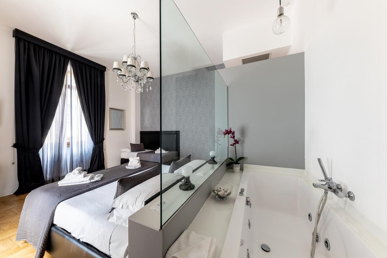 Suite Hot Tub