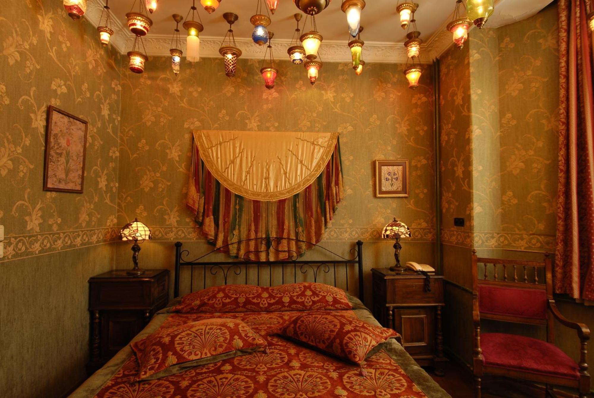 Romantic Double Room