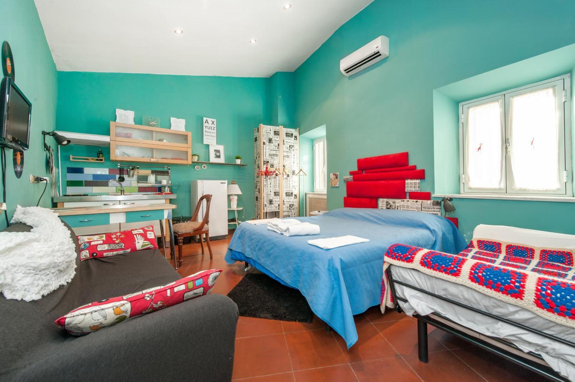 One-Bedroom Apartment