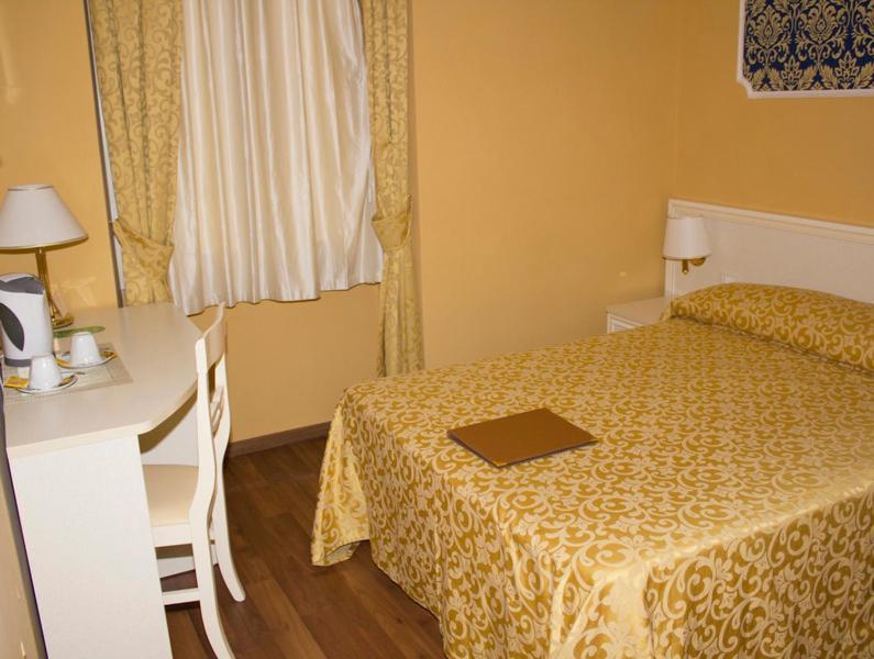 Quadruple Room,1209577339:JPEG