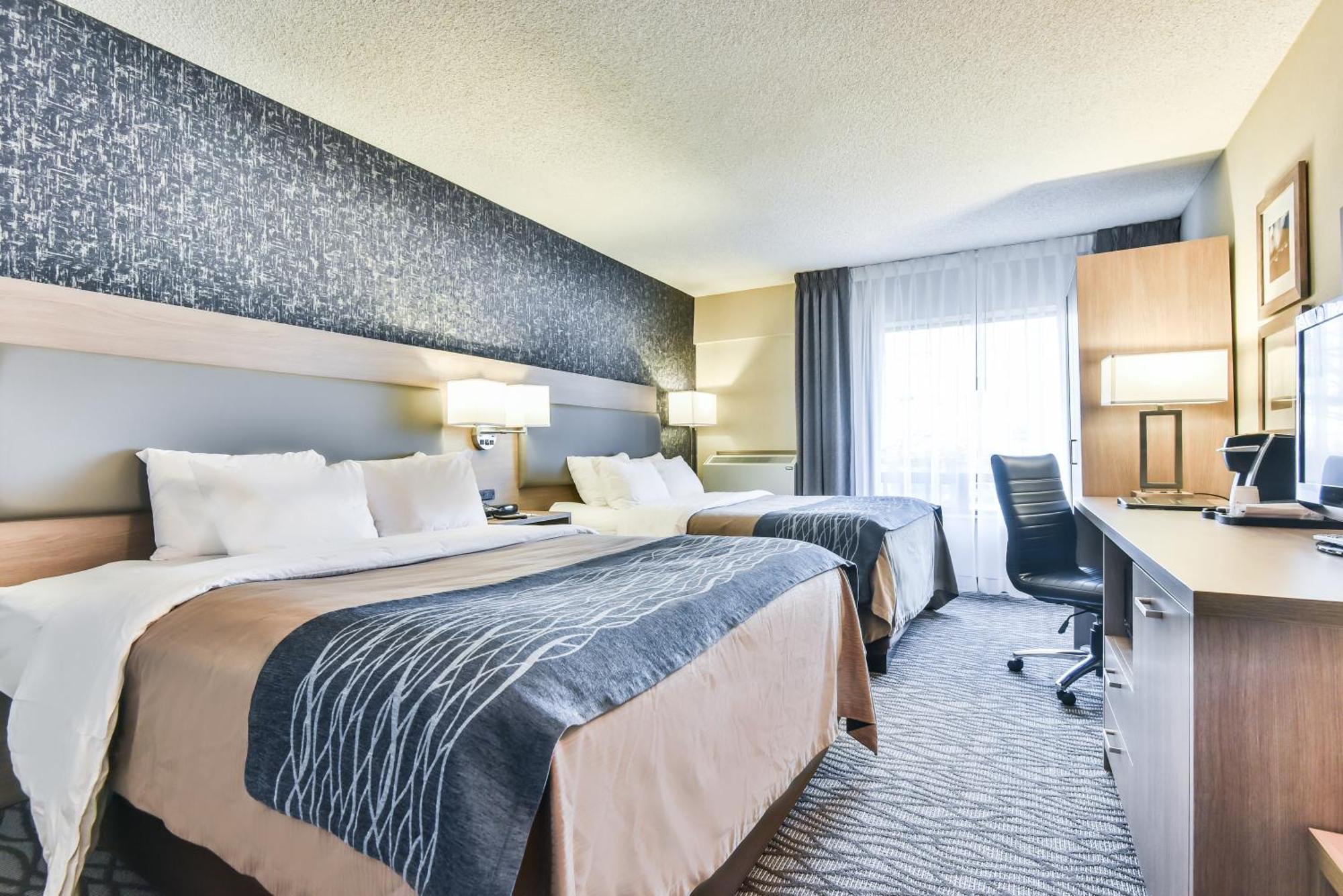 Queen Room with Two Queen beds 2nd floor Non Smoking