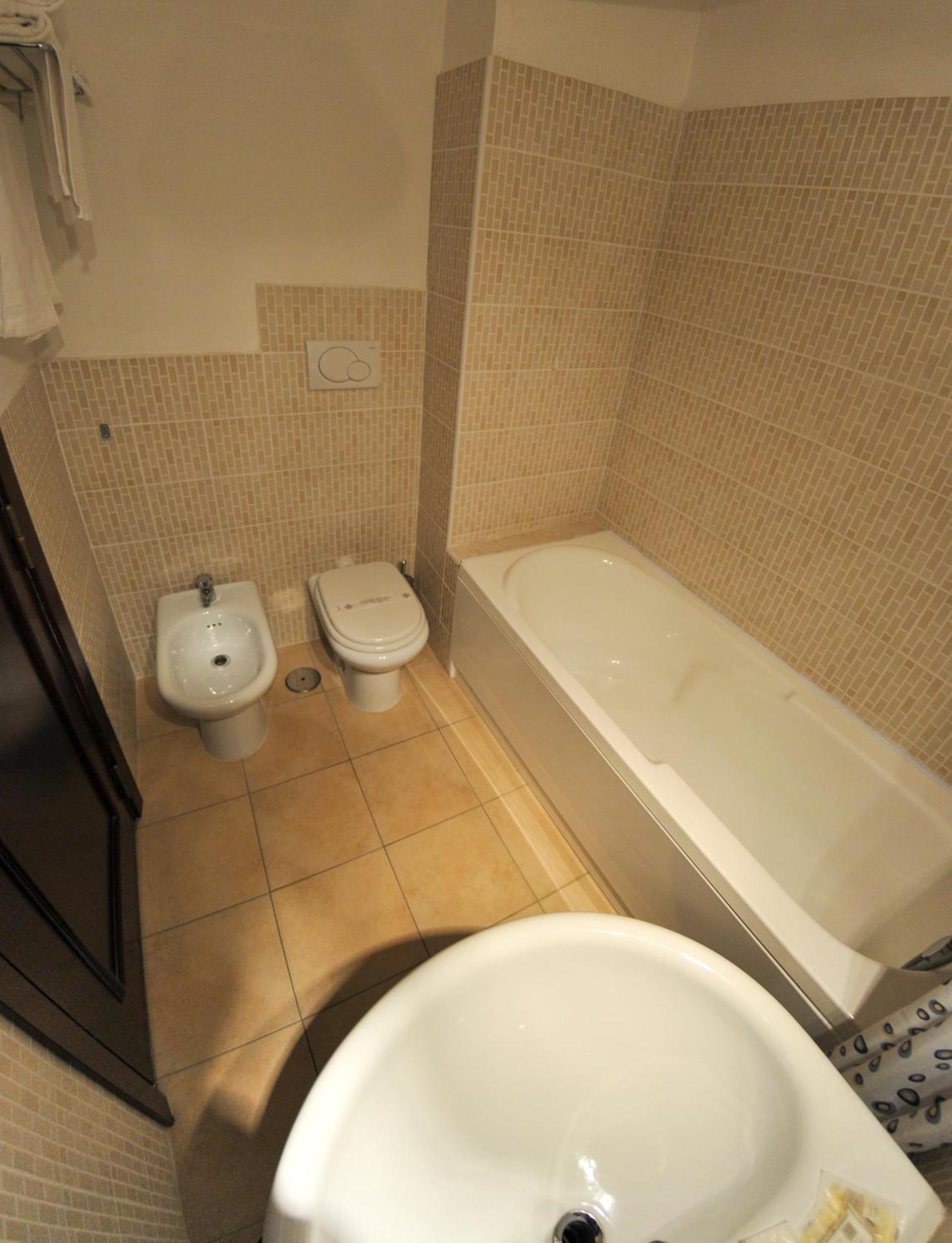 Economy Single Room,1433639881:JPEG