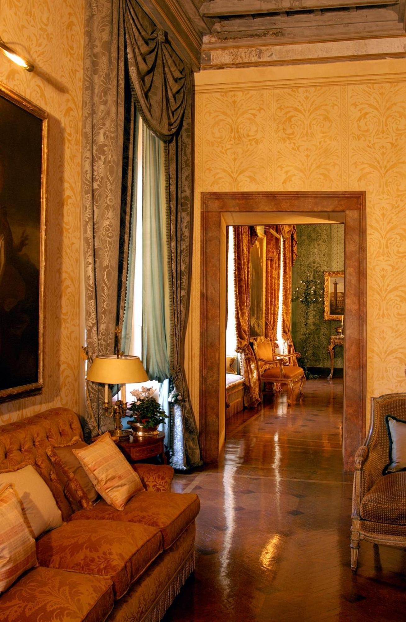 Napoleone Suite