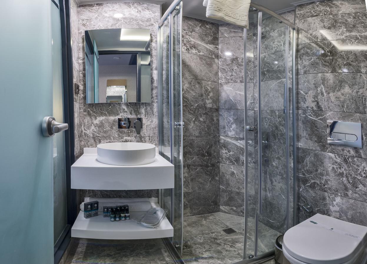 Economy Double or Twin Room