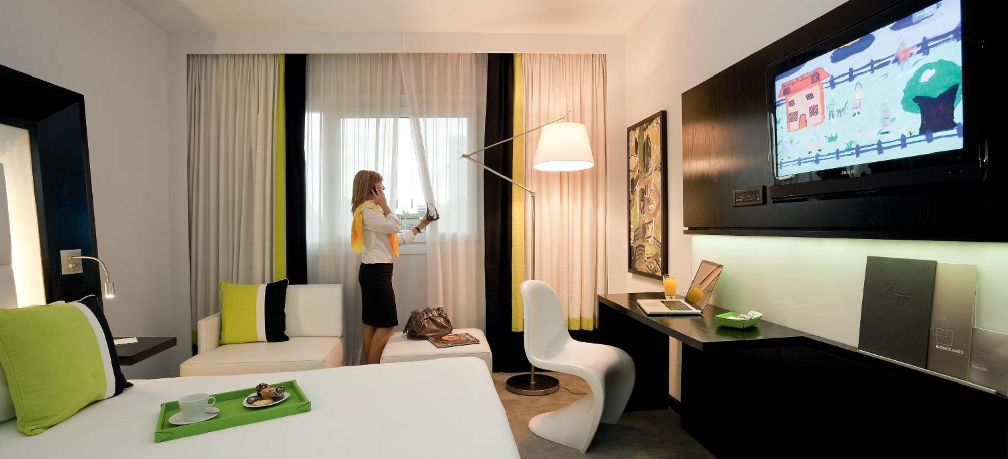 Superior Room Queen Size Bed