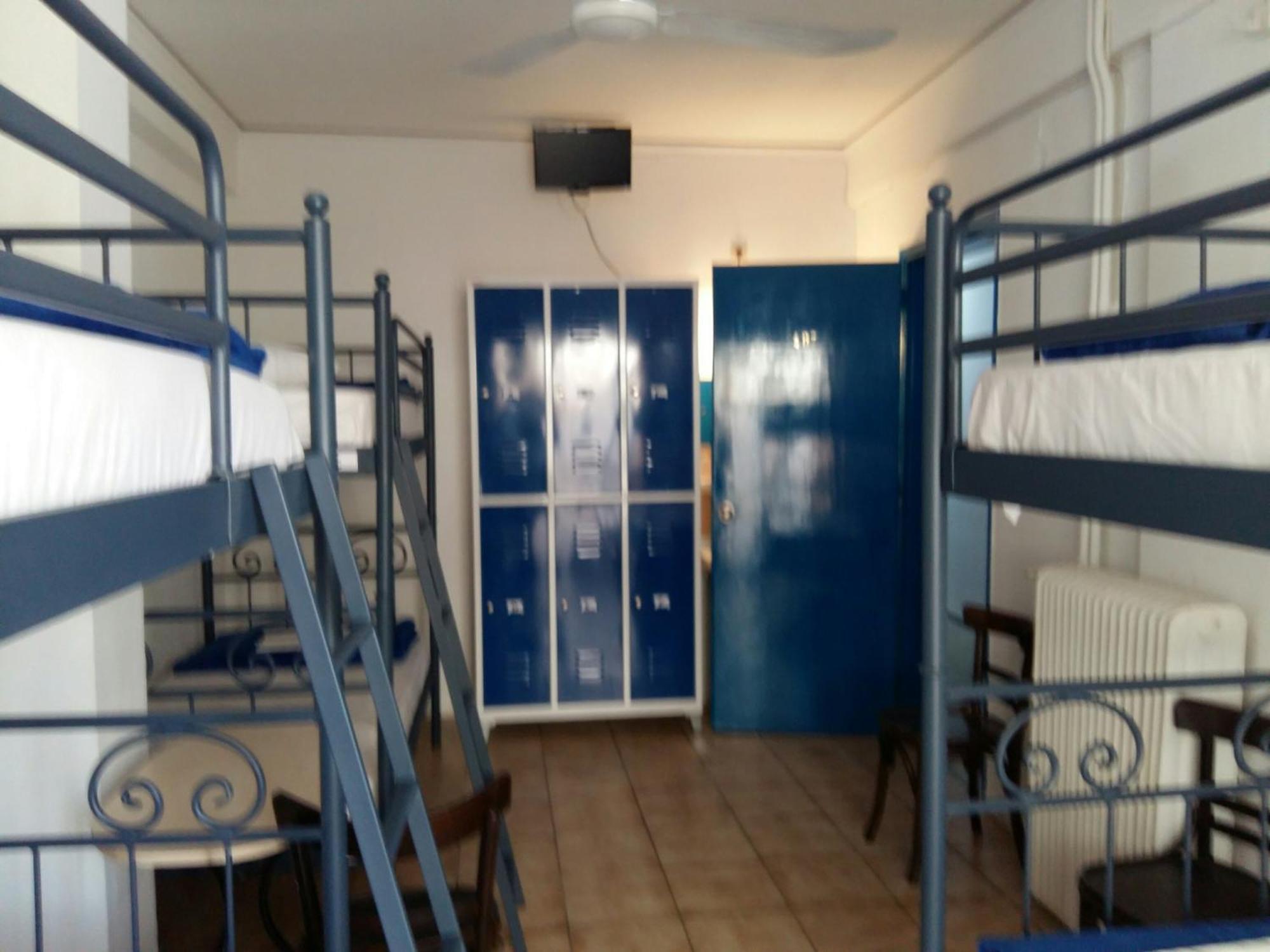 Bed 6-Bed Mixed Dormitory Room