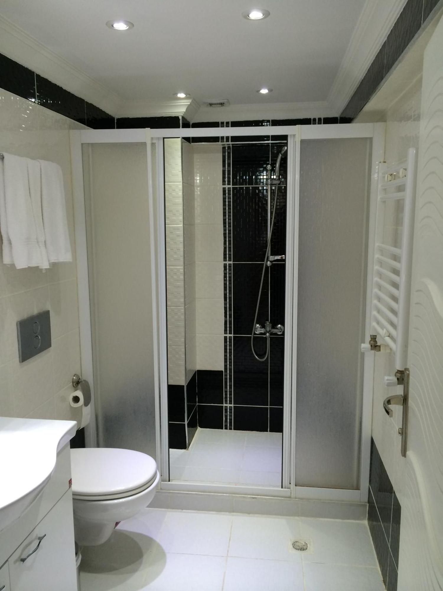 Basic Triple Room