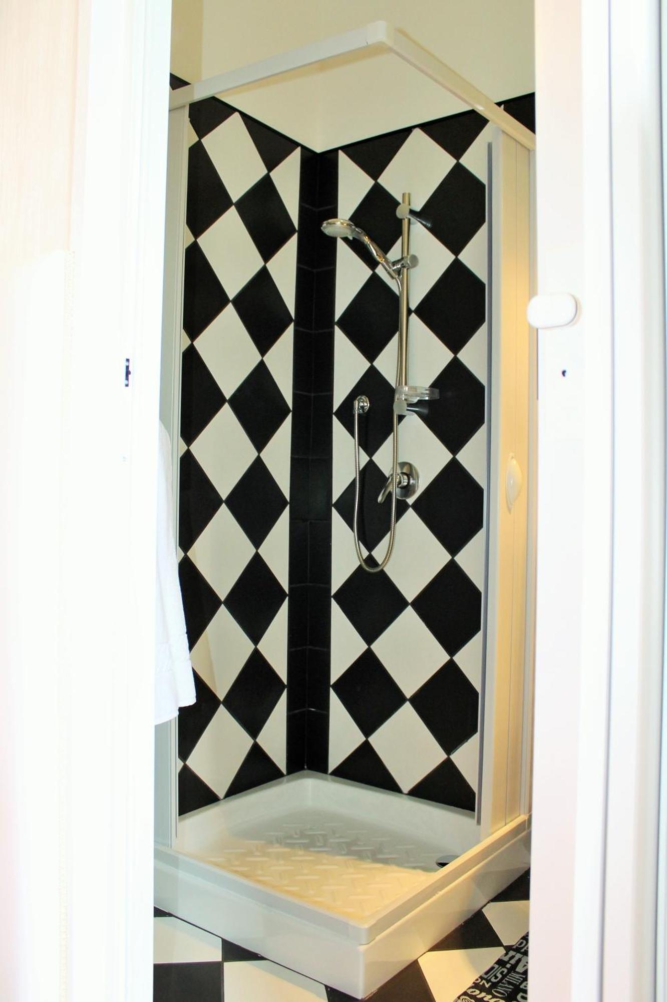 Double Room Private Bathroom