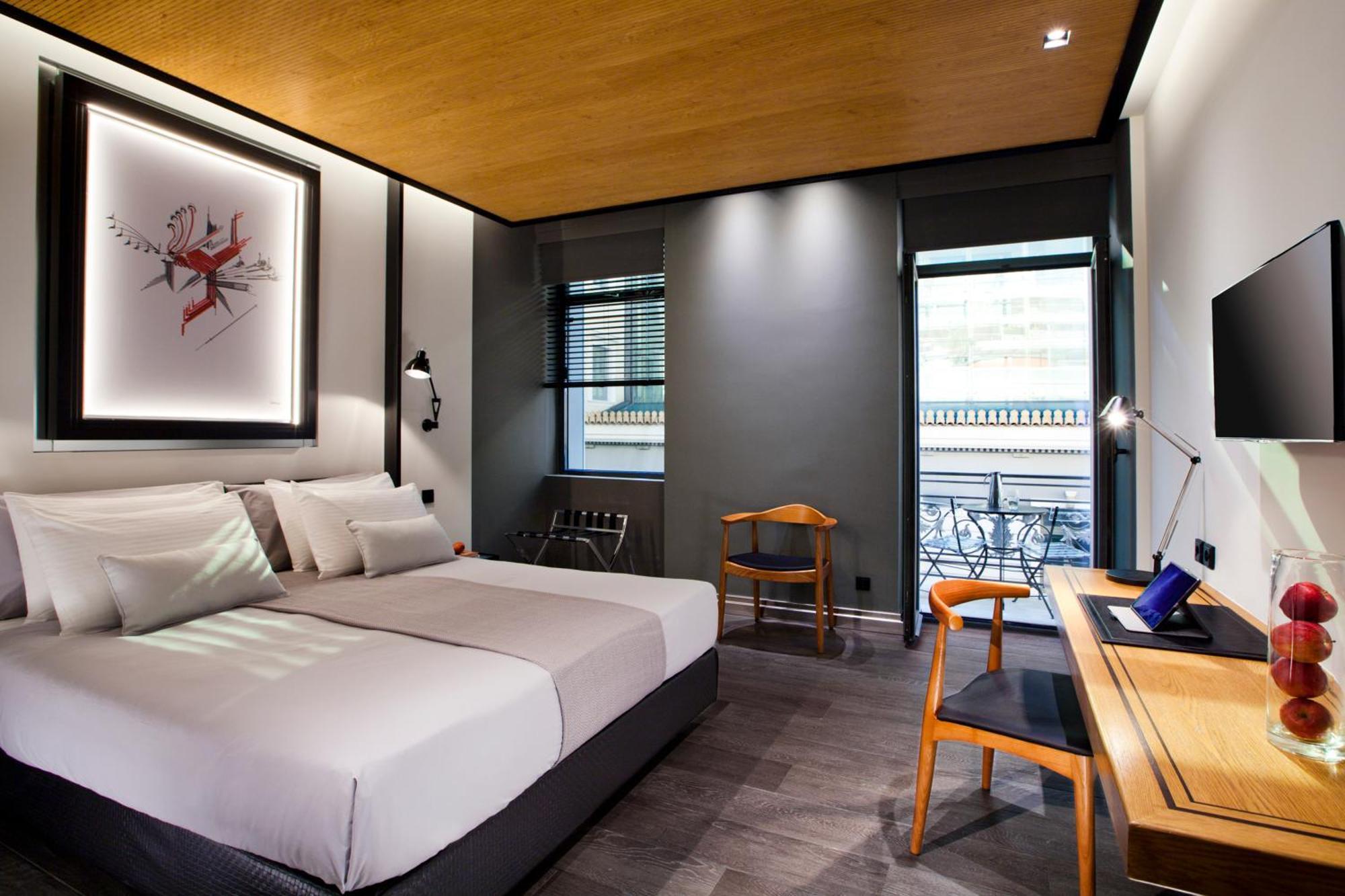 Deluxe Two Bedroom Apartment
