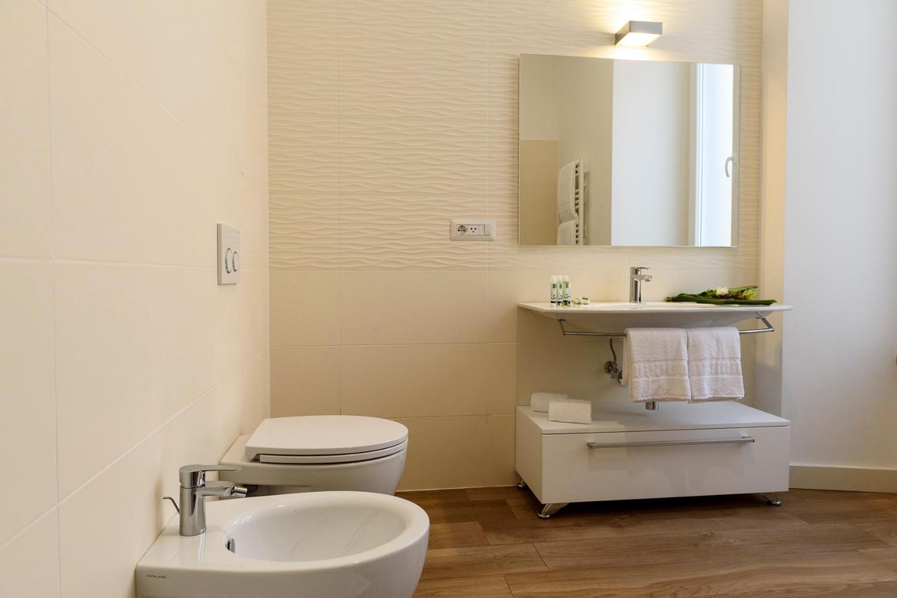 Deluxe Double Room Extra Bed