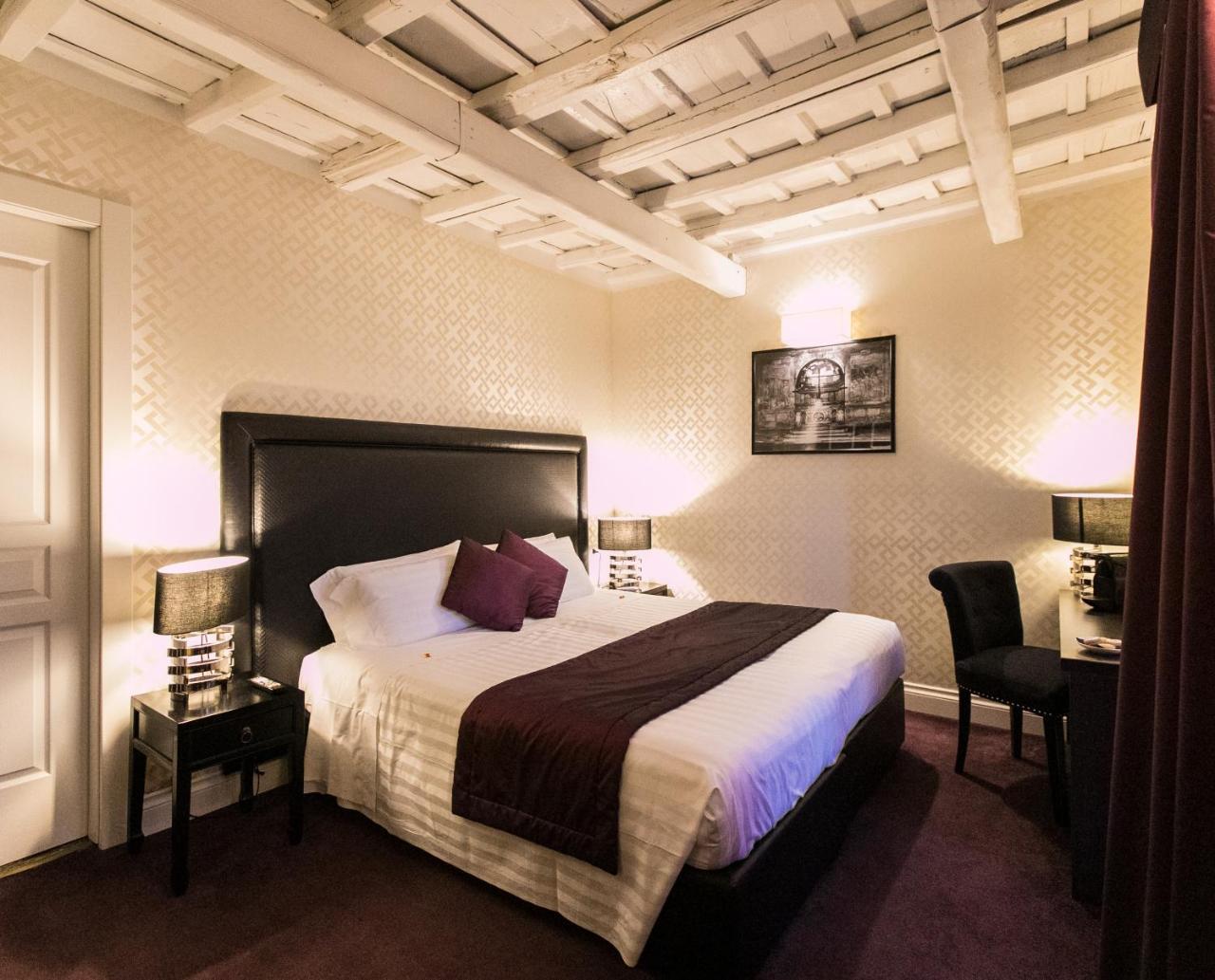 Superior Twin or Double Room