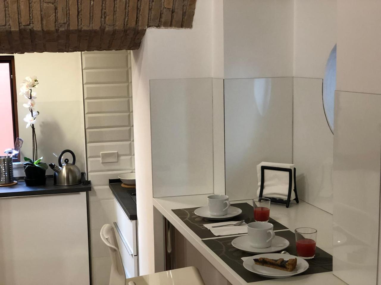 Two-Bedroom Apartment Terrace Annex