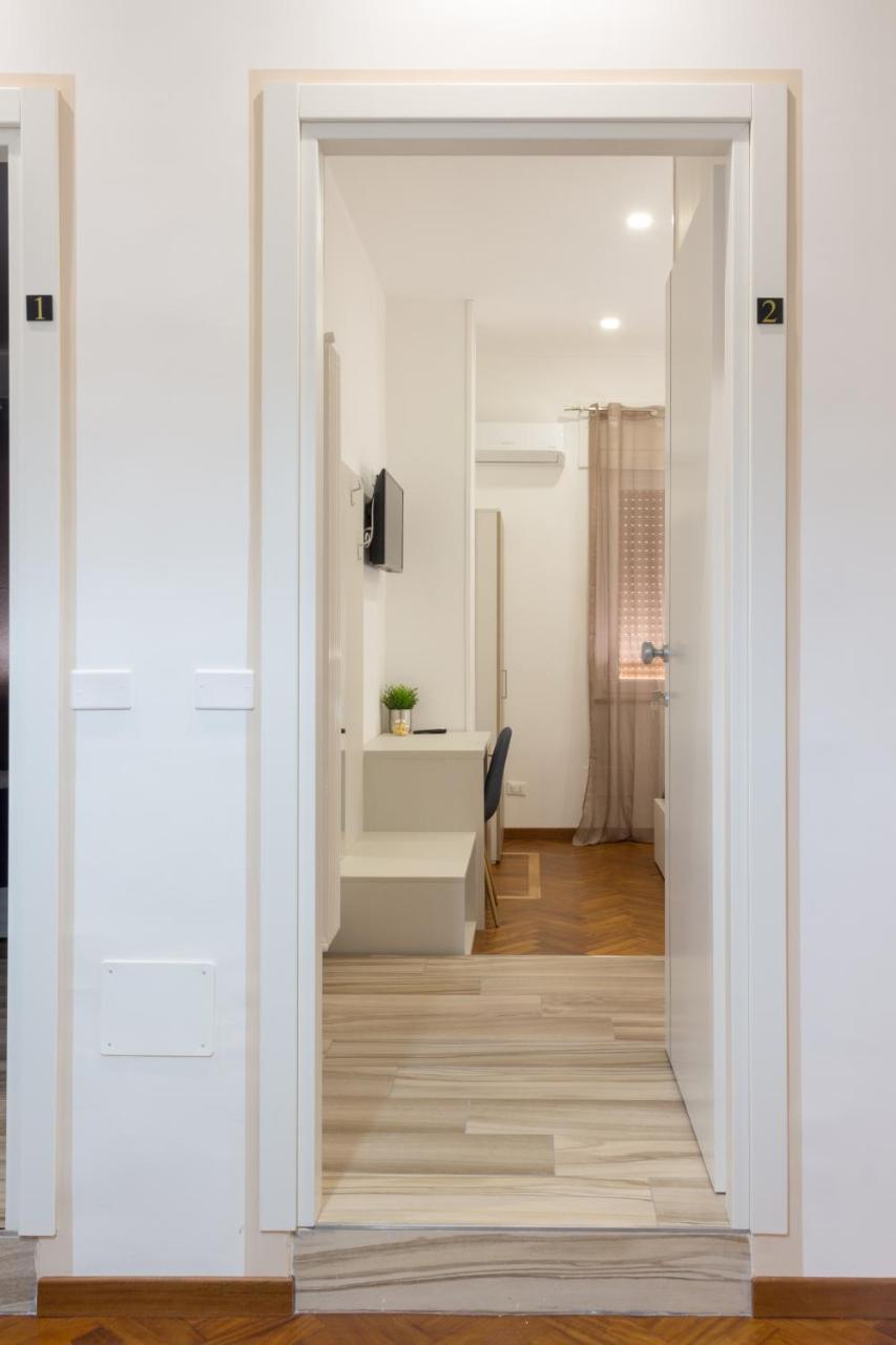 Double Room Private Bathroom