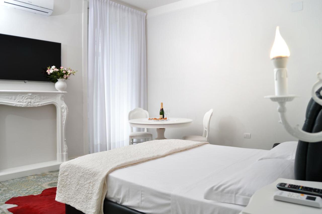 Queen Suite Spa Bath