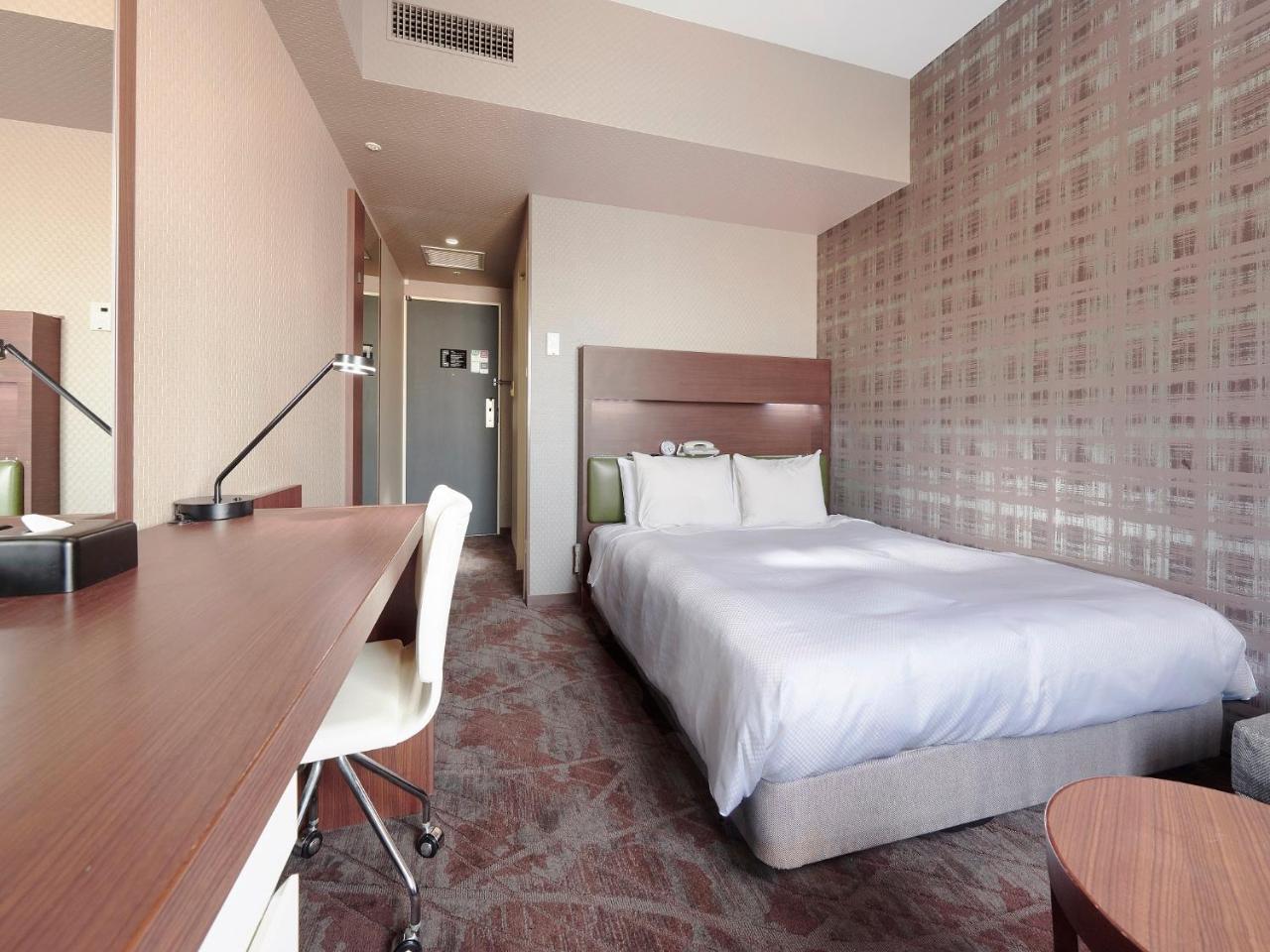 Deluxe Double Room Smoking
