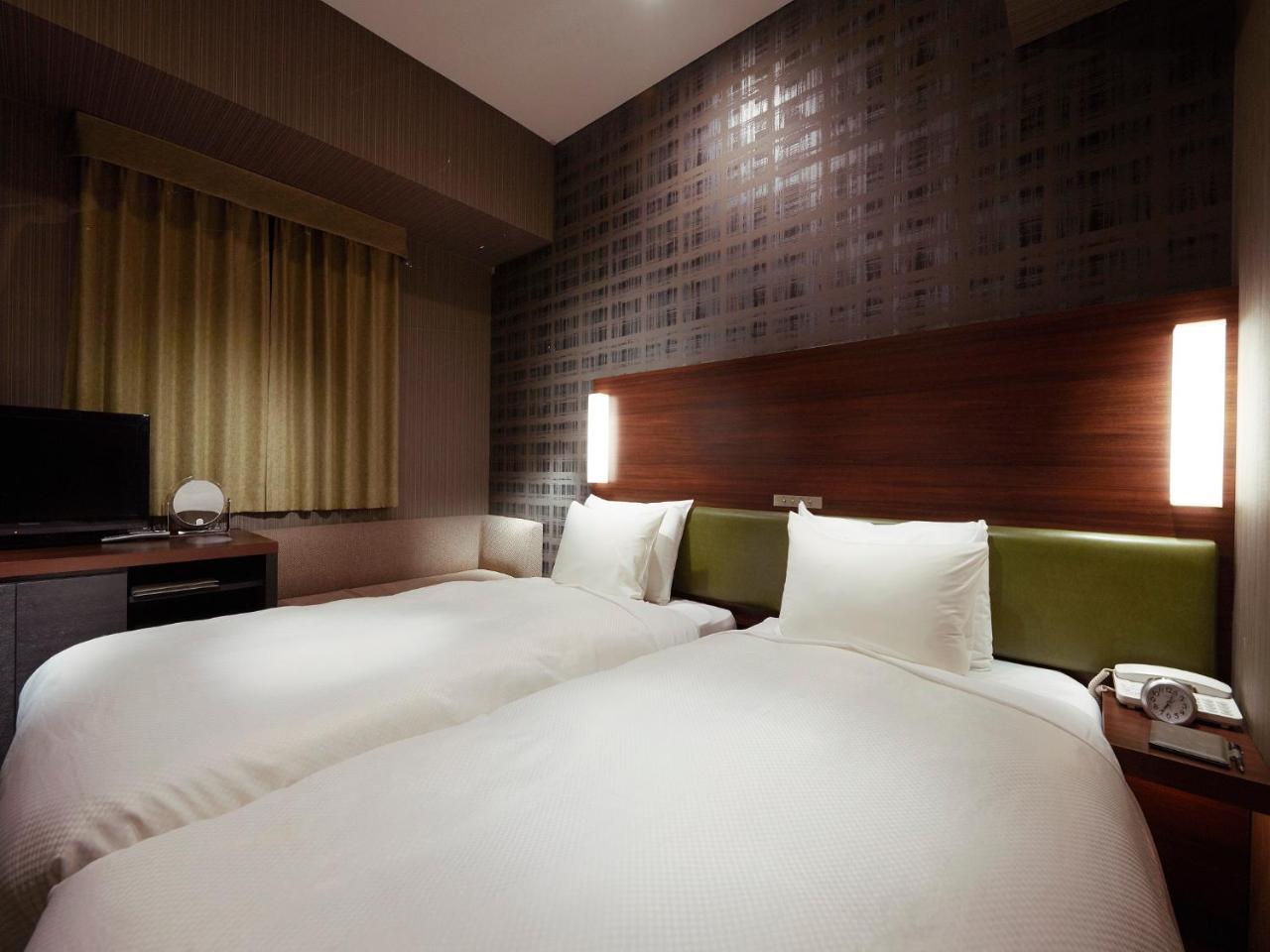 Economy Twin Room Smoking