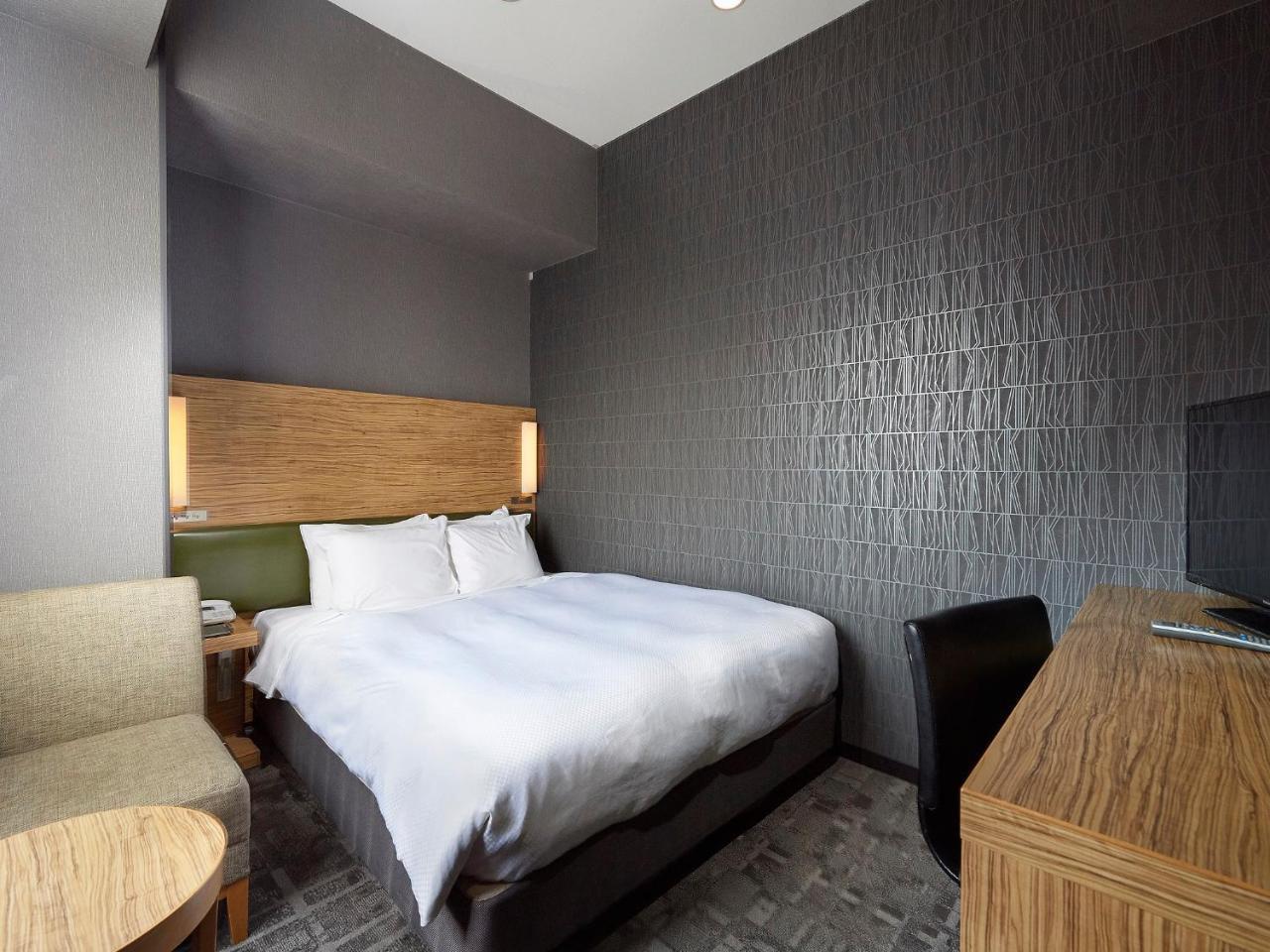 Deluxe Double Room Smoking