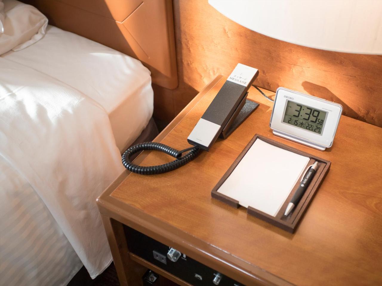 Standard Twin Room Non-Smoking Lower Floor
