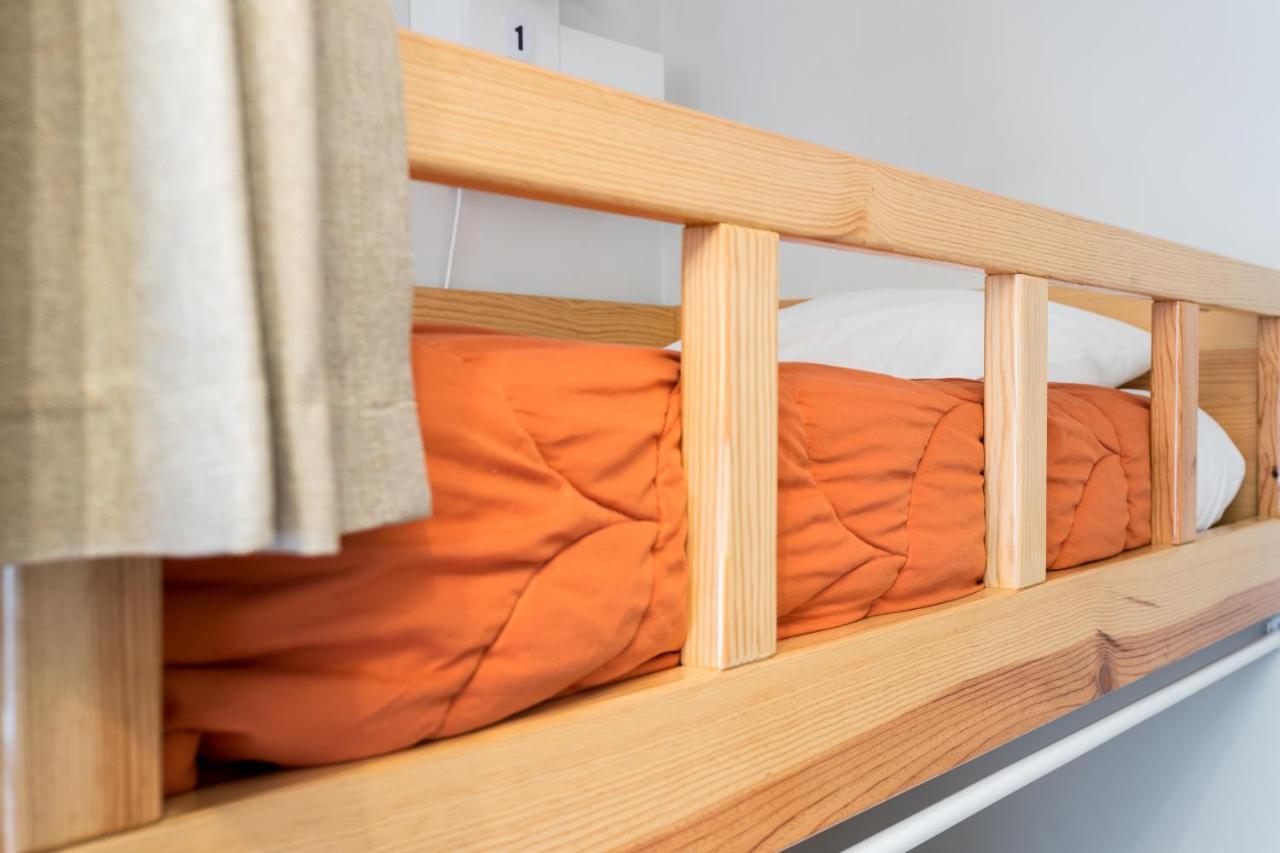 Bed 4-Bed Mixed Dormitory Room