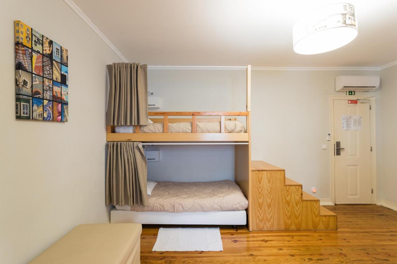 Bed 6-Bed Mixed Dormitory Room