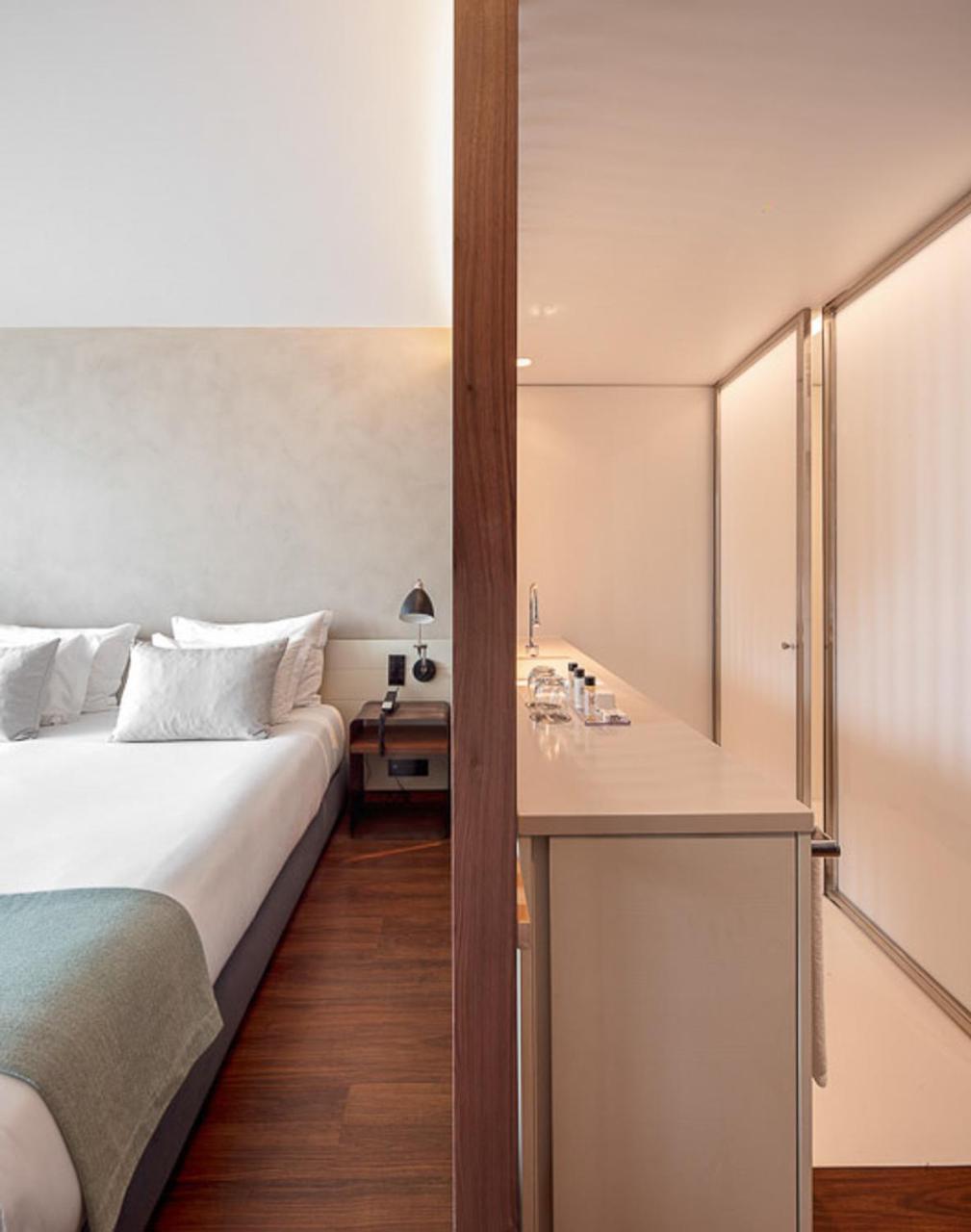 Deluxe Double or Twin Room Balcony