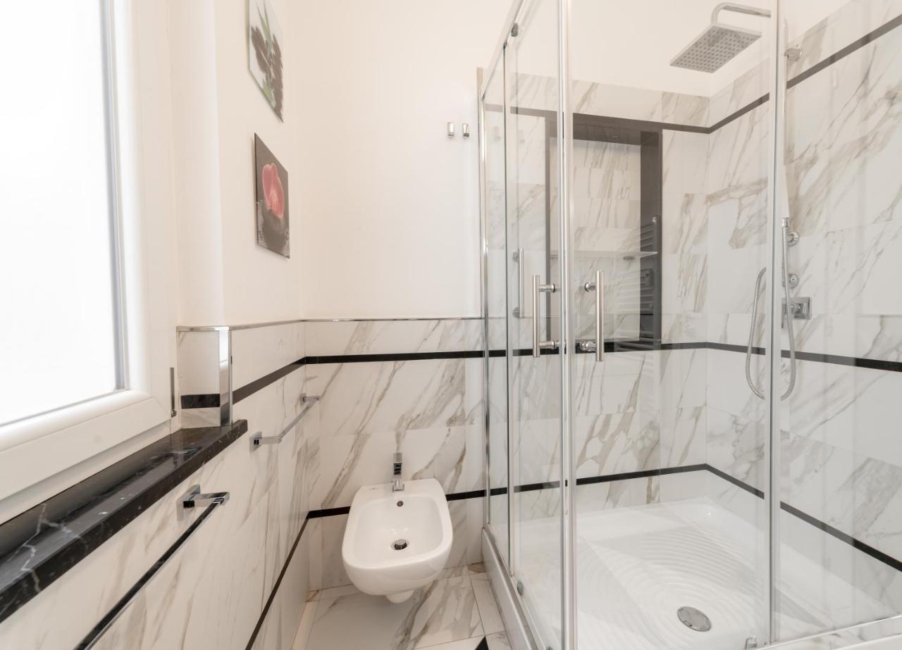 Triple Room Balcony Private Bathroom