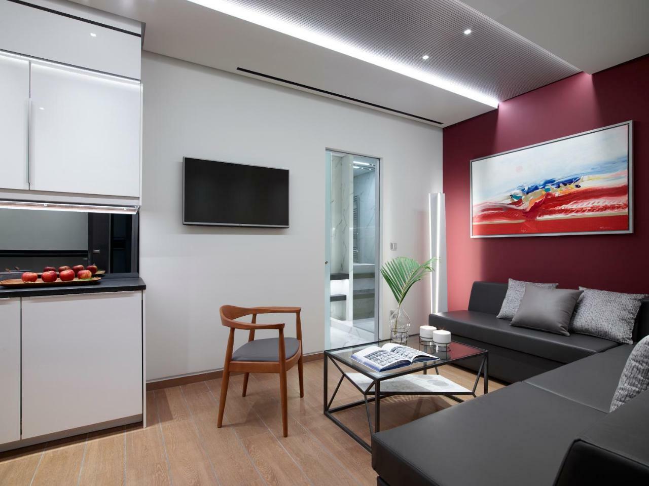 Deluxe Two-Bedroom Suite