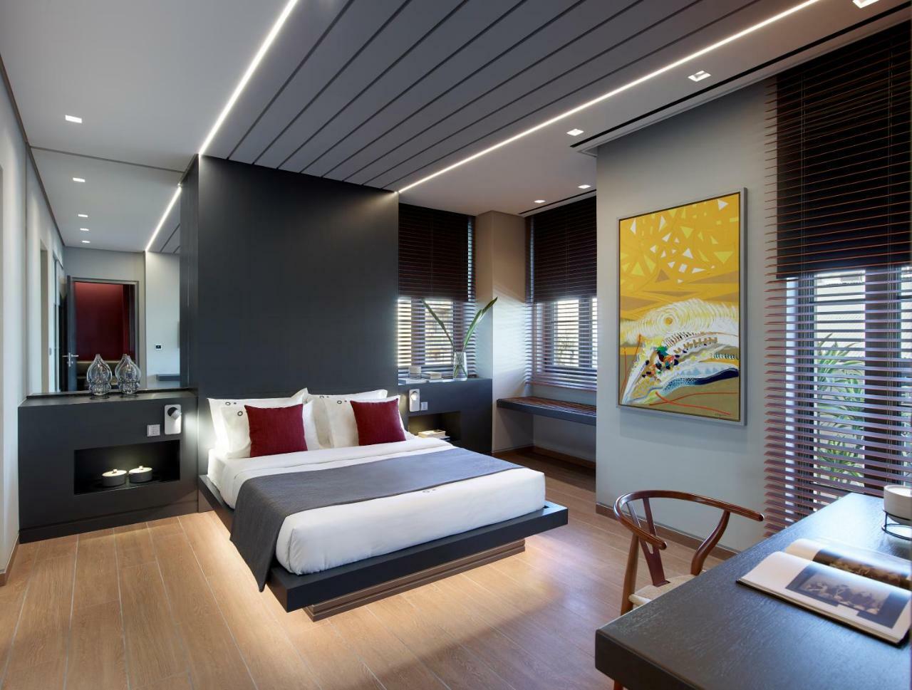 Grand Two-Bedroom Suite Balcony