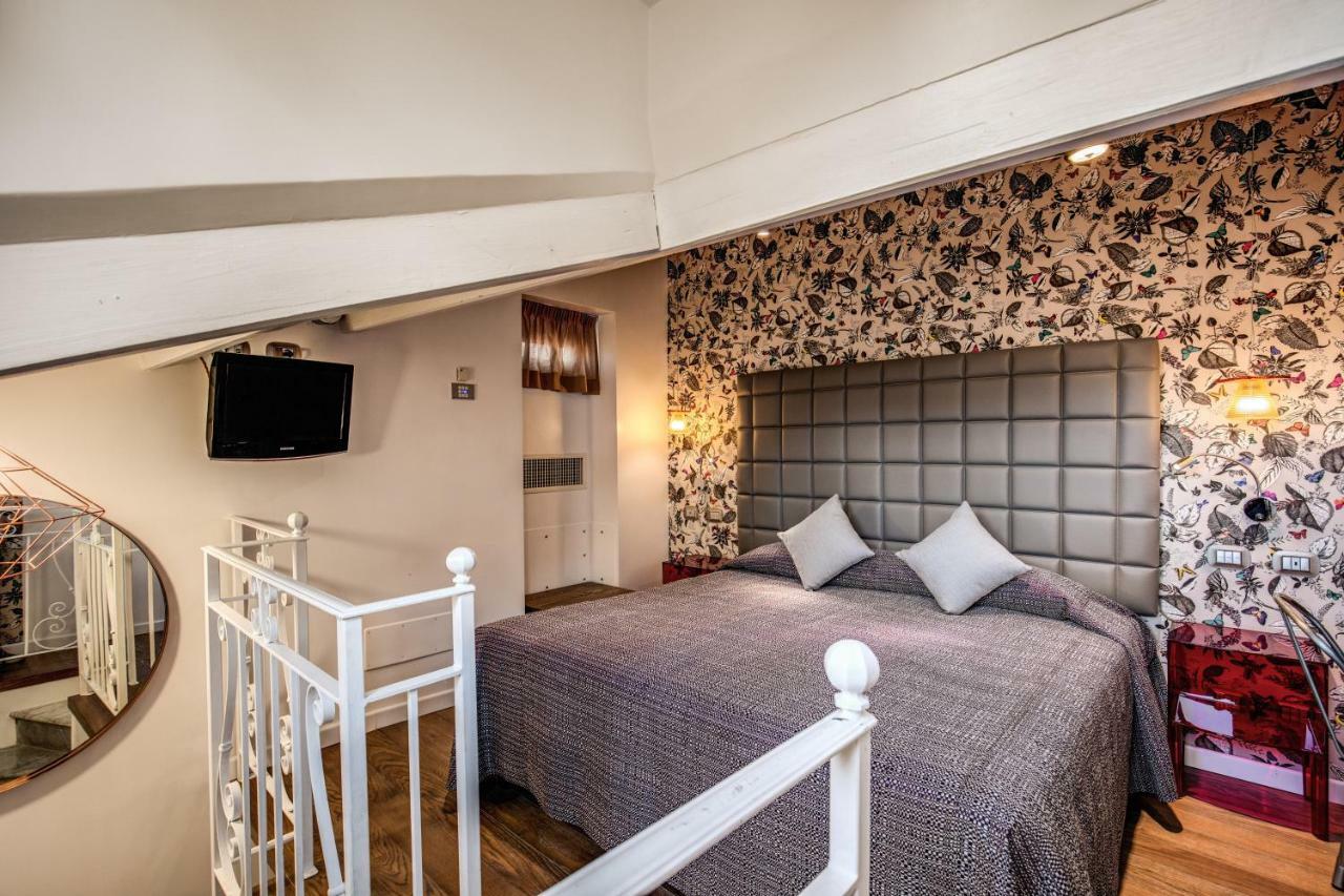Standard Double or Twin Room Attic
