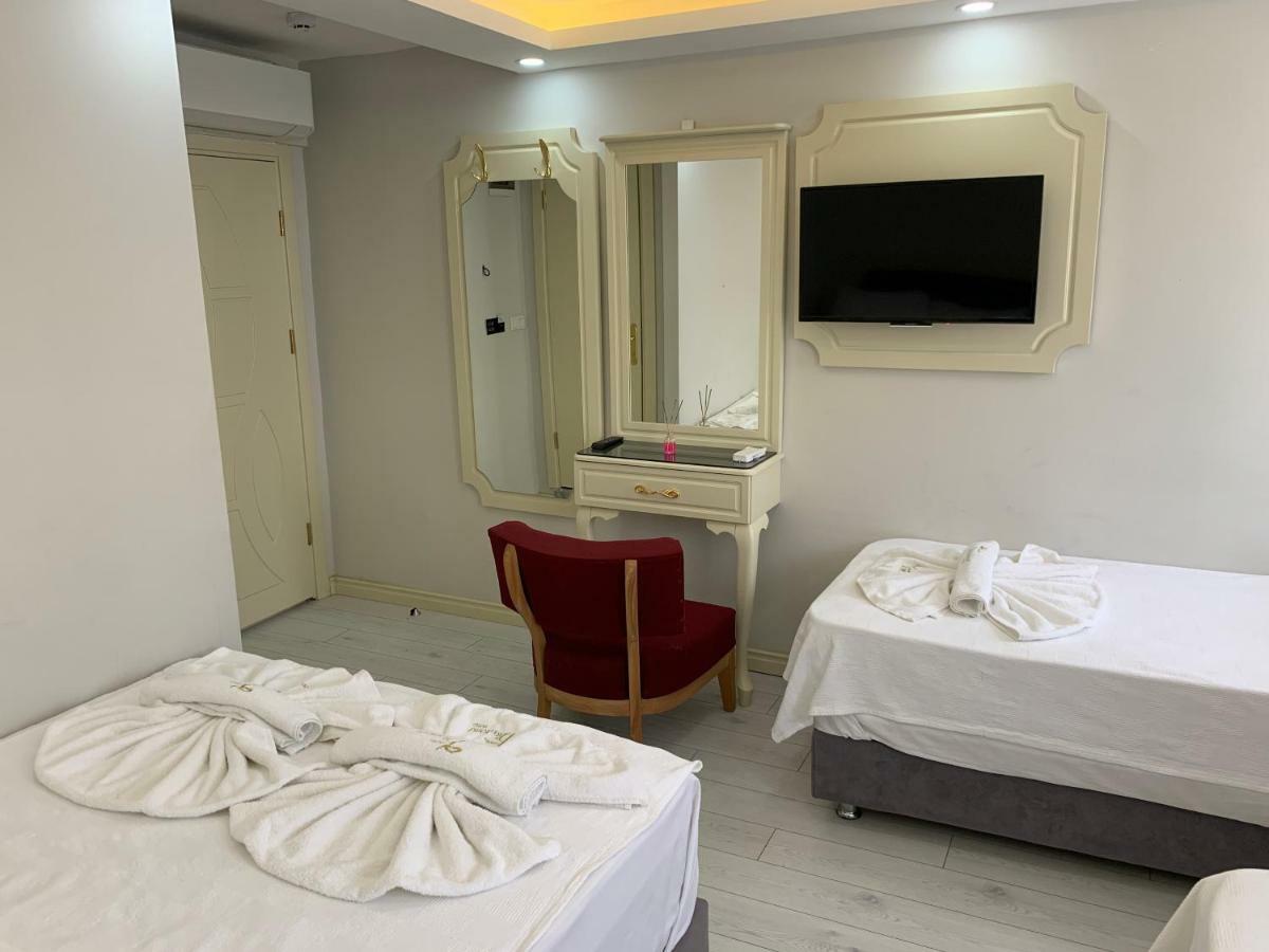 Classic Quadruple Room