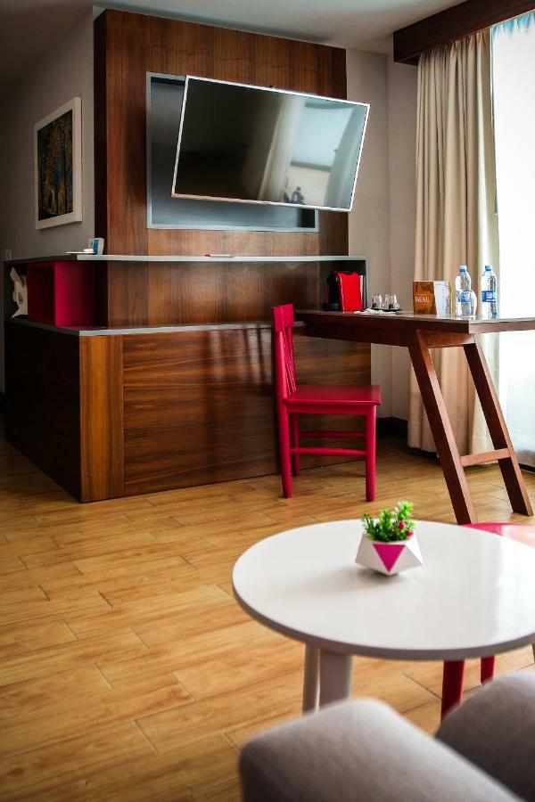 Presidential Suite,798993978:JPEG