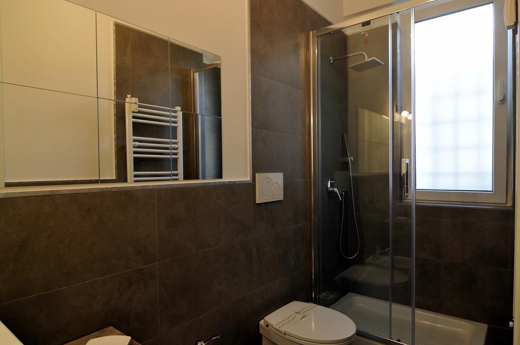 Double Room Private External Bathroom Balcony