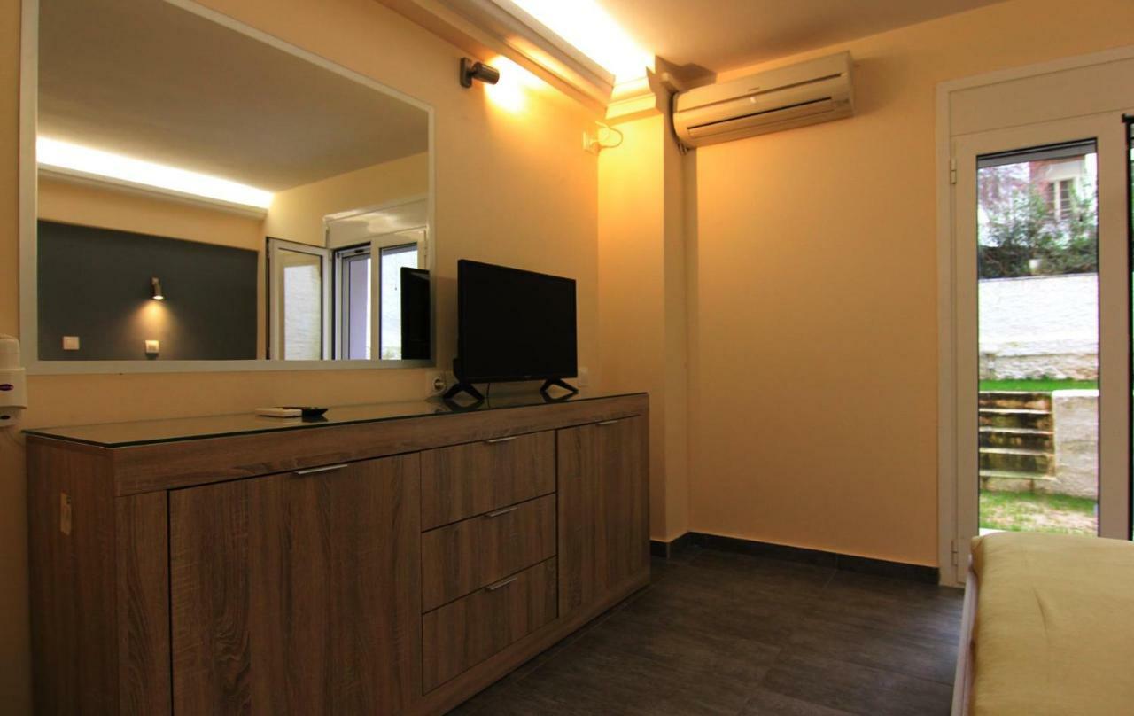 Family Room Annex